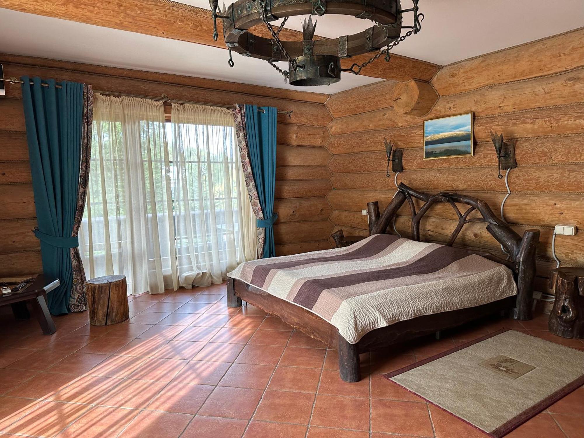 Фільварок Кмитів Velyki Kosharishcha Exterior foto